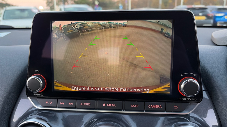 Nissan Juke 1.0 DiG-T 114 N-Connecta 5dr Petrol Hatchback